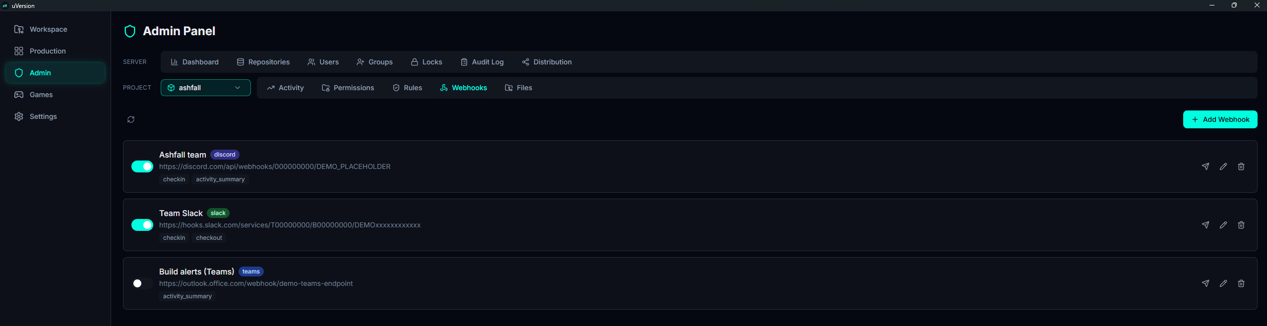 Il modulo Add Webhook: Name, URL, Type (discord/slack/teams/custom), caselle Events, interruttore Enabled.